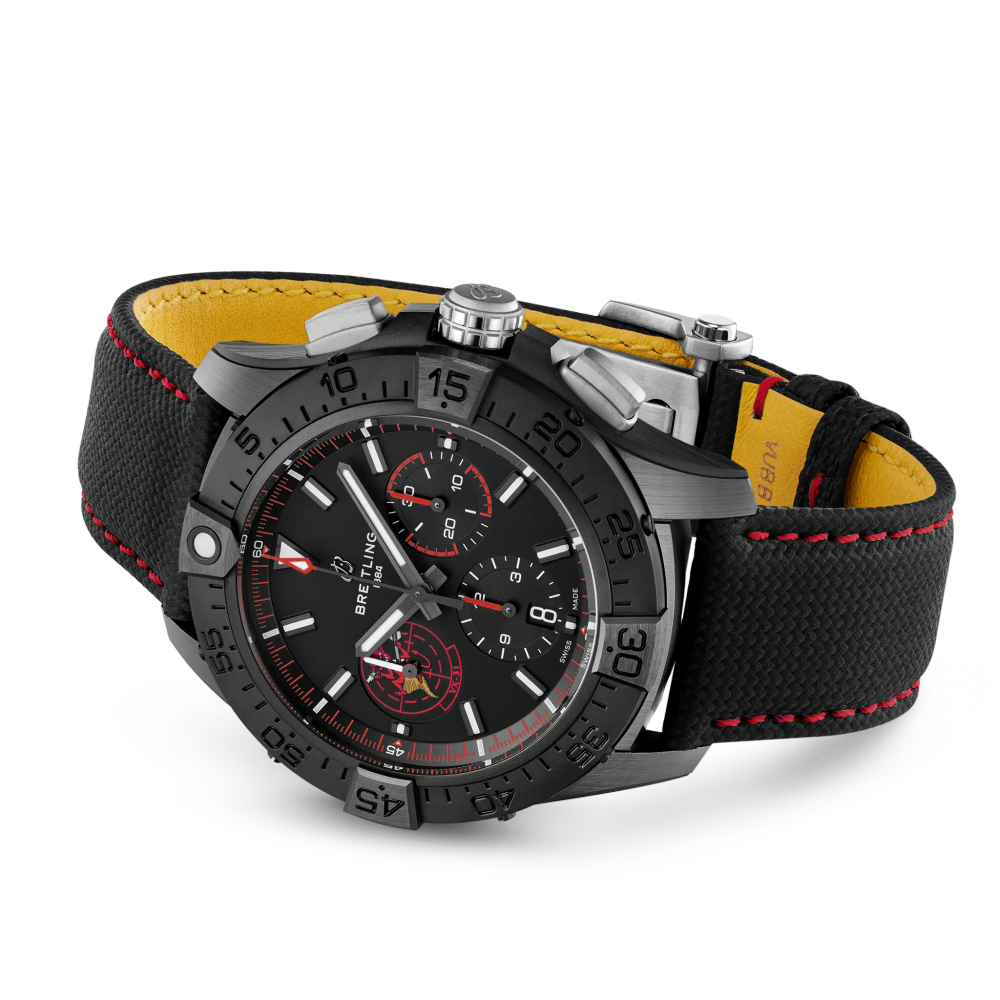 Avenger B01 Chronograph 44 Night Mission Dust Devils