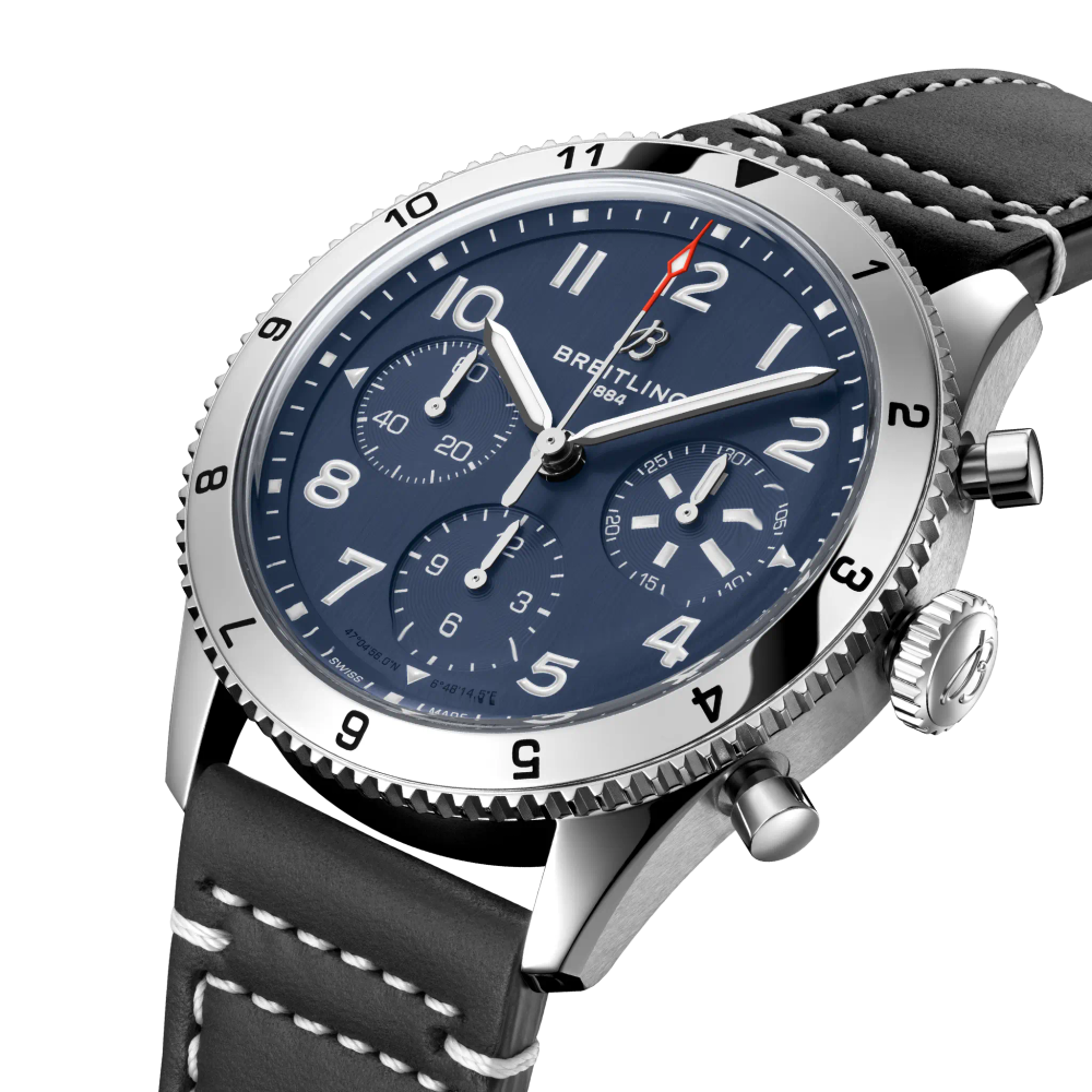 Classic AVI Chronograph 42 Tribute to Vought F4U Corsair